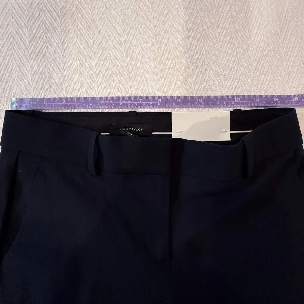 Ann Taylor Women's Straight Leg Pants in Navy - Picture 5 of 5